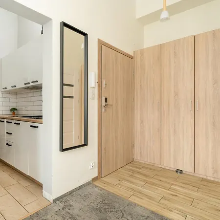 Lejlighed Jasne Studia Very Berry W Centrum Poznania By Renters *