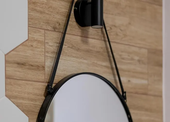 Jasne Studia Very Berry W Centrum Poznania By Renters Apartment Poznan