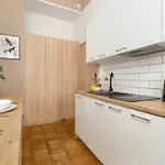 Jasne Studia Very Berry W Centrum Poznania By Renters *