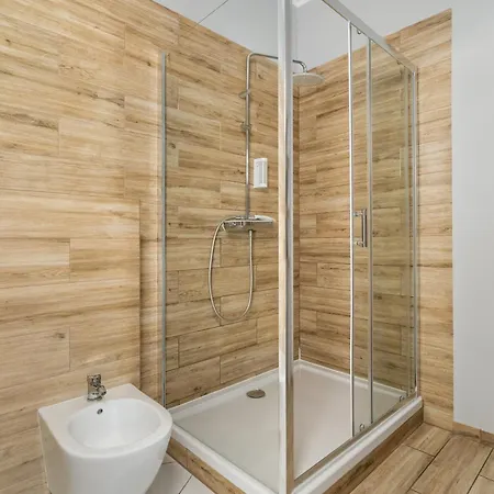 Jasne Studia Very Berry W Centrum Poznania By Renters Appartamento Poznań