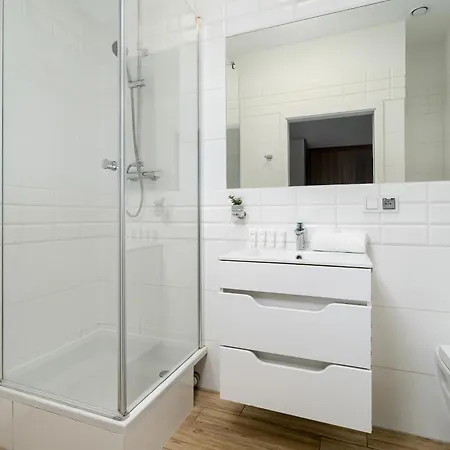 Apartament Jasne Studia Very Berry W Centrum Poznania By Renters Poznań